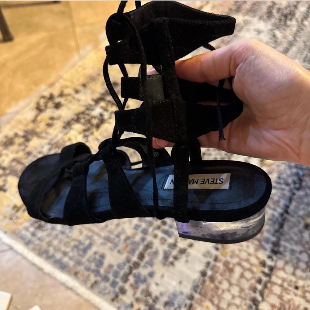 Steve Madden Black Gladiator Sandals